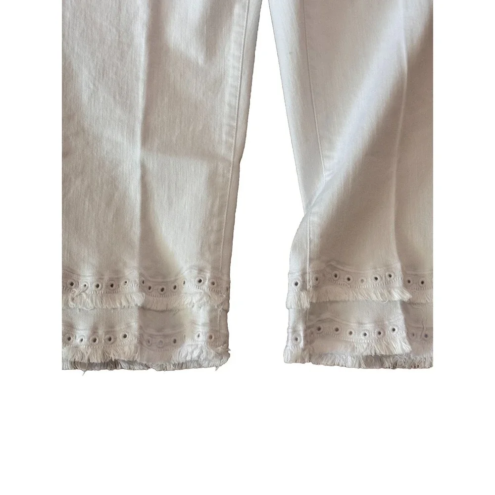 Slim station by‎ multiples eyelet trim embroidery Capri size 22W